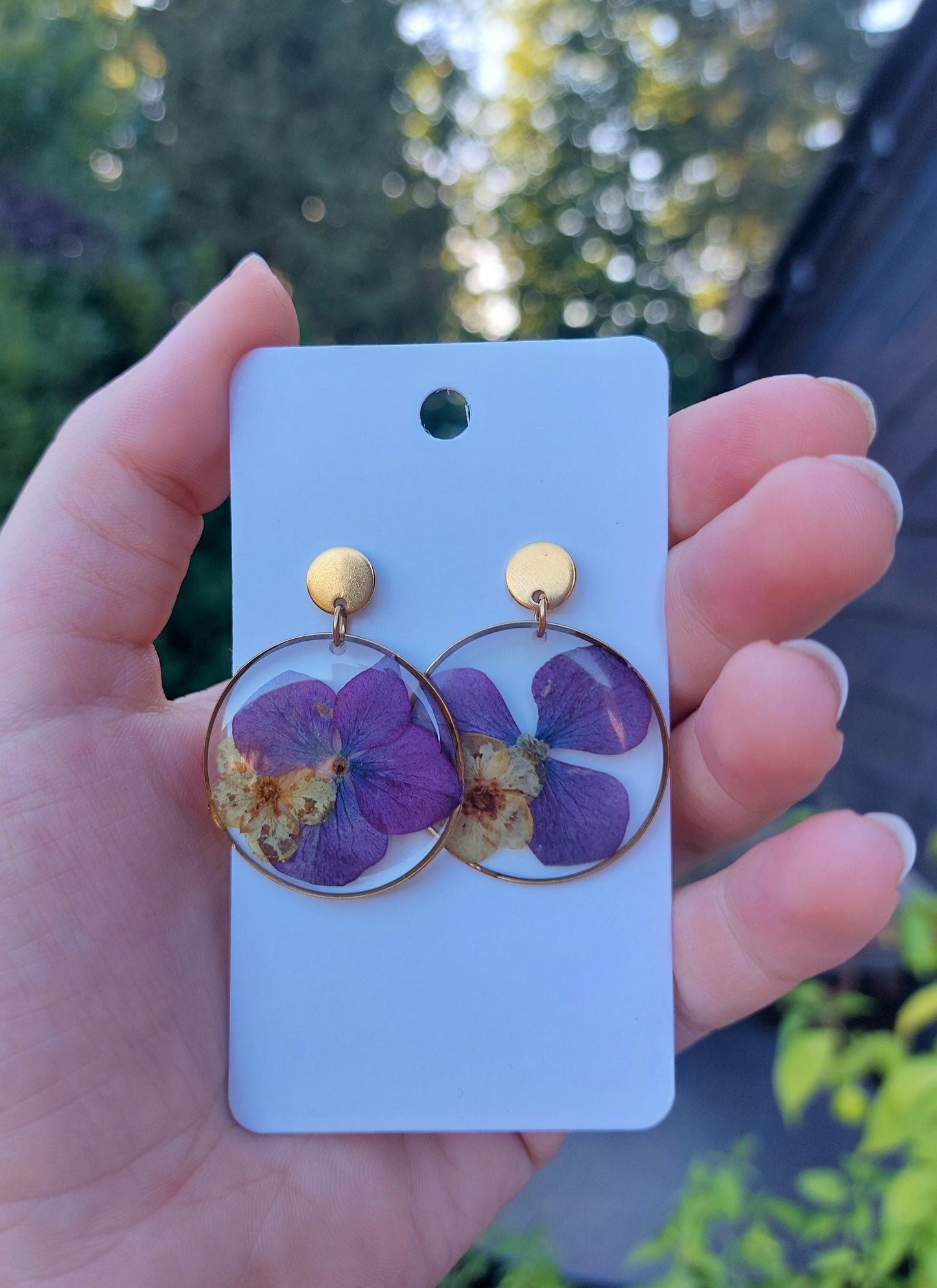 August Lover Earrings