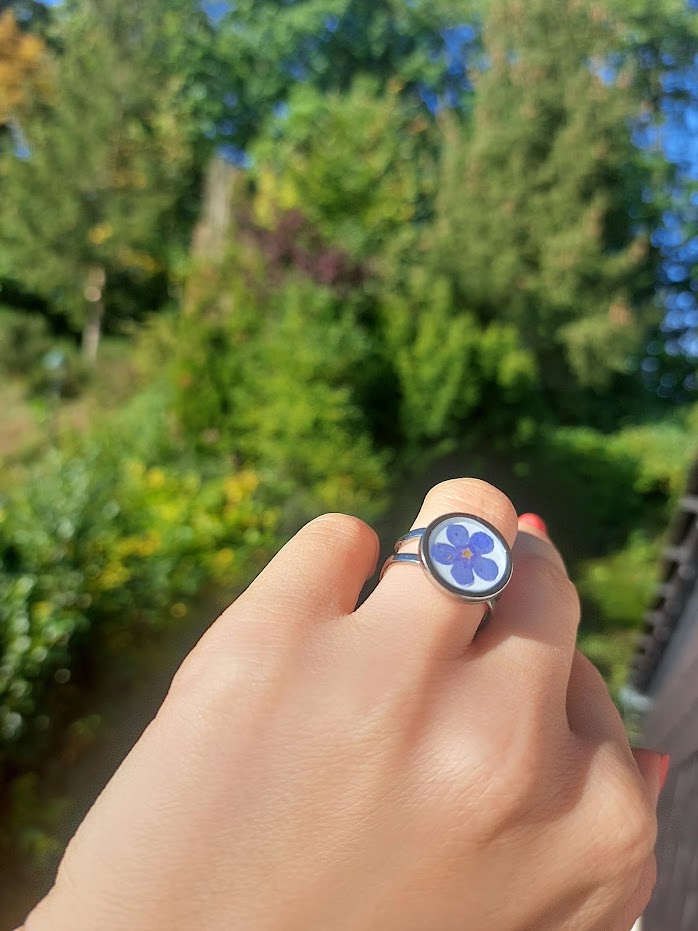 Statement Flower Ring