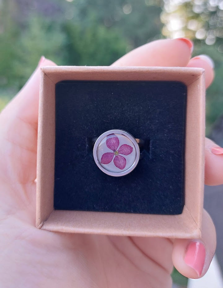 Statement Flower Ring