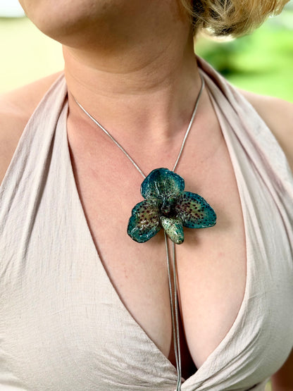 Blaue Paph Orchidee Verstellbar