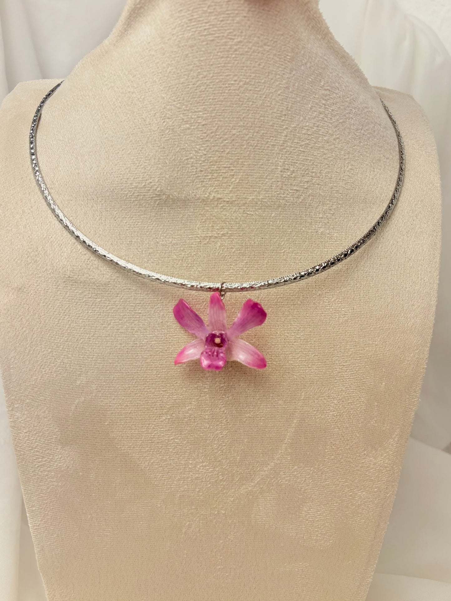 Lila / Rosa Orchidee Choker