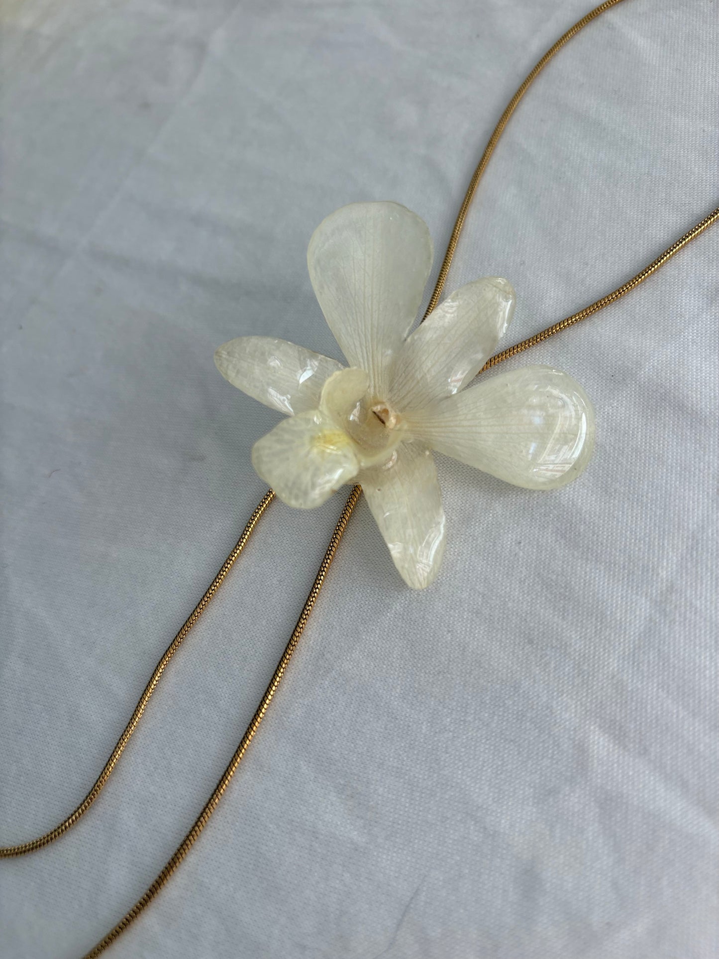 Große Weiße Orchideen Kette