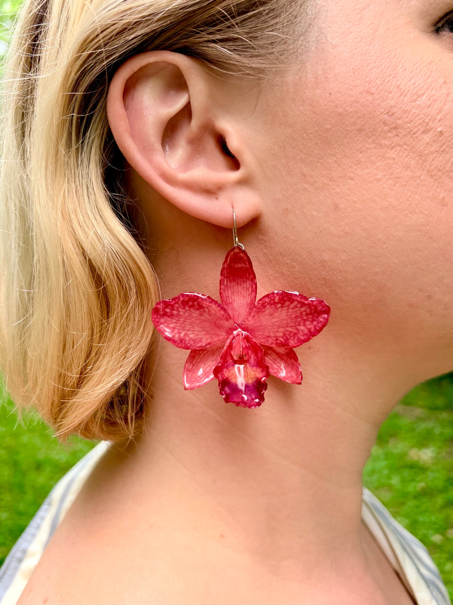 Rote Orchideen Ohrringe