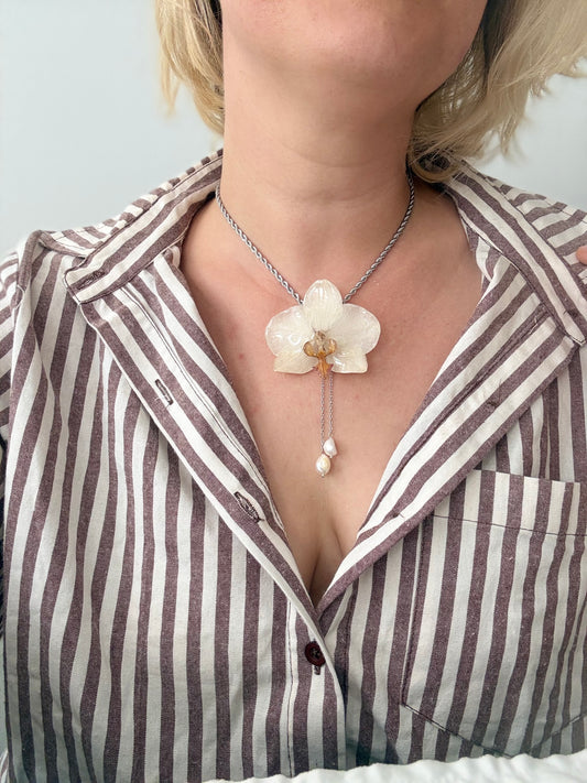 Weiße Orchidee Statement Kette