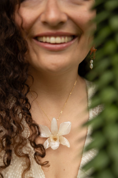 Große Weiße Orchideen Kette
