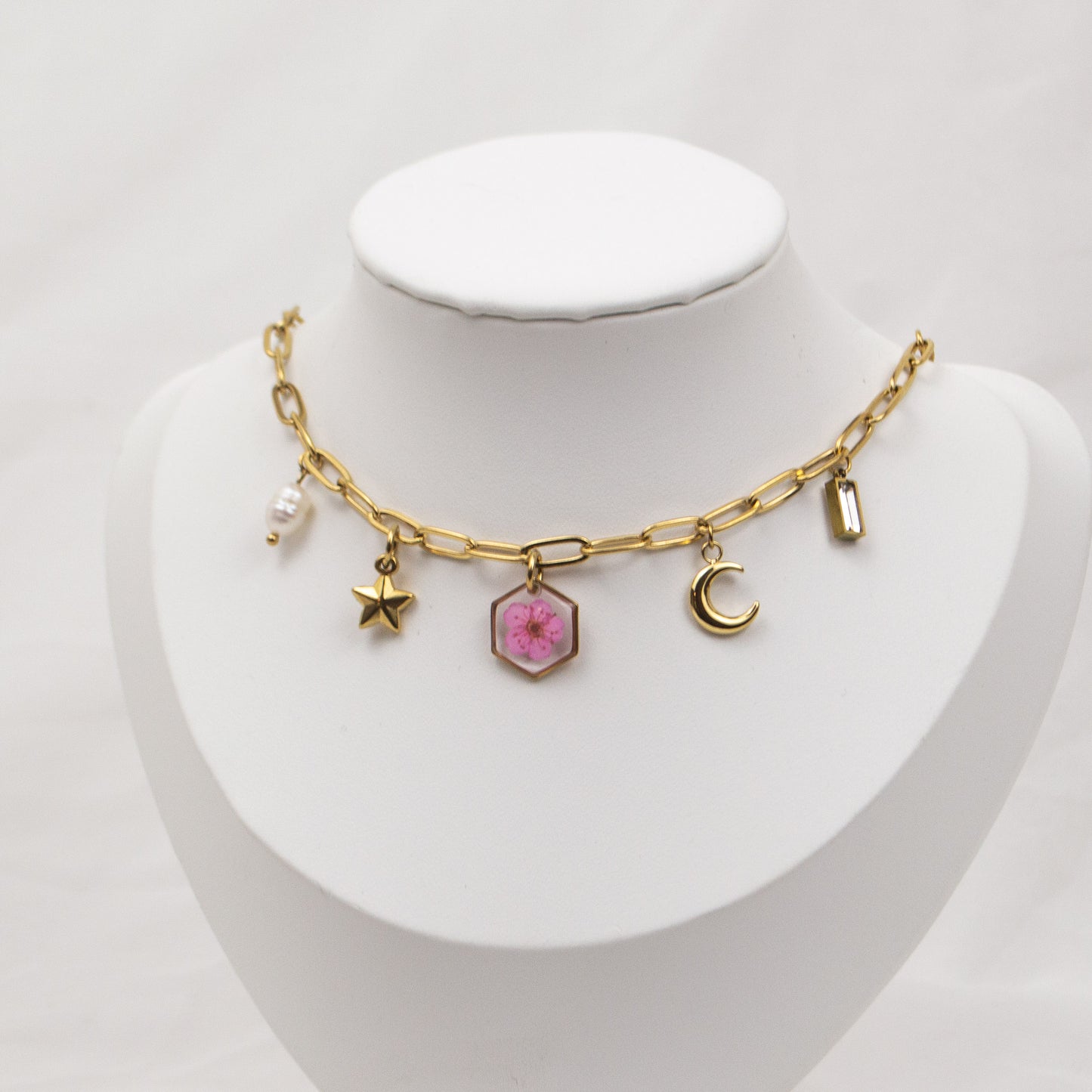 Universe Charm Kette